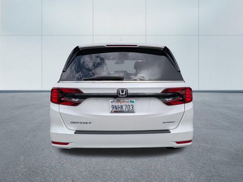 Used 2024 Honda Odyssey Sport image 5