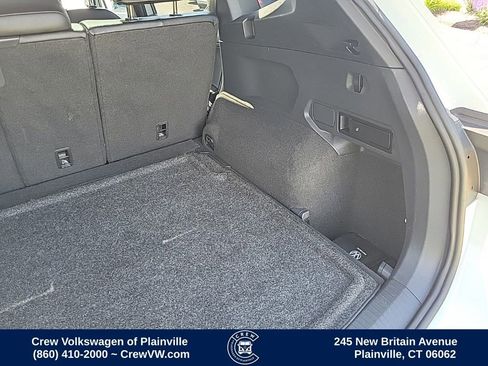 Used 2021 Volkswagen Tiguan SE R-Line AWD/4WD image 52