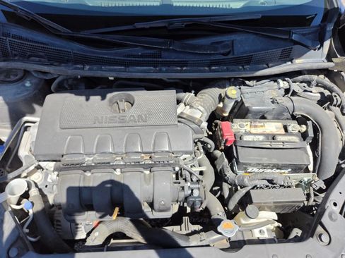 Used 2019 Nissan Sentra FWD image 12