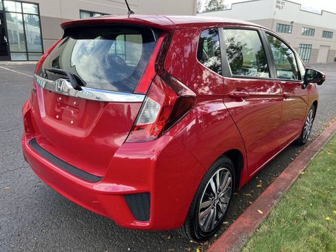 Used 2016 Honda Fit EX image 4