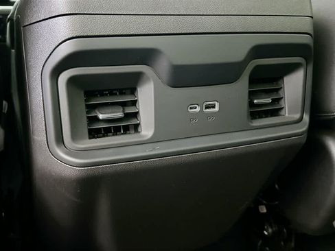 Used 2024 Chevrolet Silverado 1500 LT Trail Boss w/ Convenience Package II AWD/4WD image 13