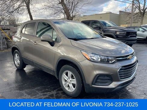 Used 2020 Chevrolet Trax LS w/ Tint and Cruise Package image 4