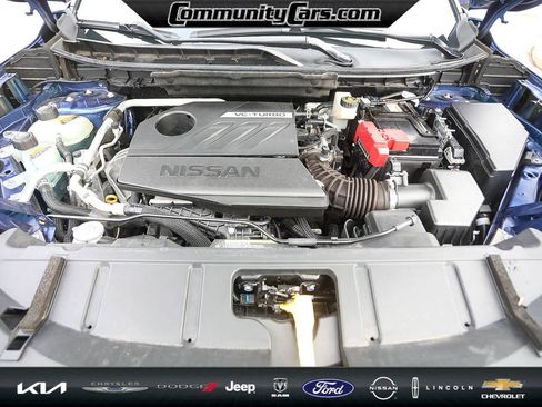 Used 2023 Nissan Rogue SV image 19