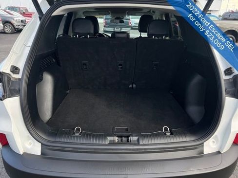 Used 2022 Ford Escape SEL image 18