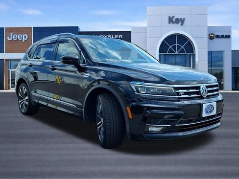 Used 2020 Volkswagen Tiguan SEL Premium R-Line AWD/4WD image 6