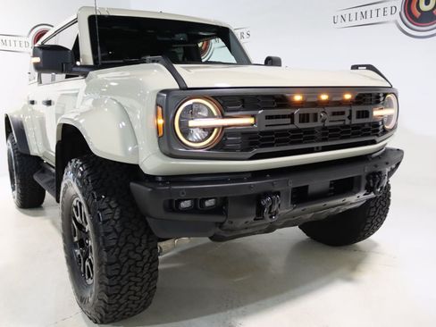 Used 2025 Ford Bronco Raptor AWD/4WD image 29