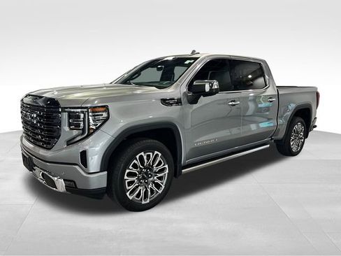 Used 2024 GMC Sierra 1500 Denali Ultimate AWD/4WD image 3