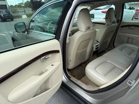 Used 2015 Volvo XC70 T6 Premier Plus AWD/4WD image 12
