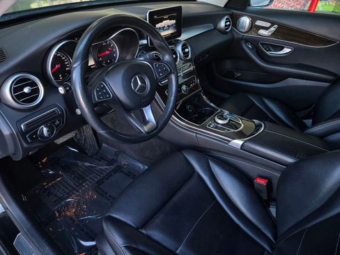 Used 2018 Mercedes-Benz C 300 4MATIC Sedan image 8