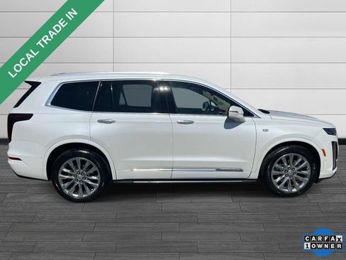 Used 2024 Cadillac XT6 Premium Luxury w/ Platinum Package AWD/4WD image 2