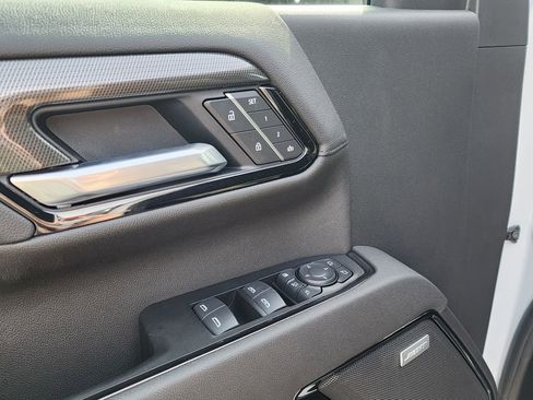 New 2026 GMC Sierra 2500 AT4 w/ AT4 Premium Plus Package image 16