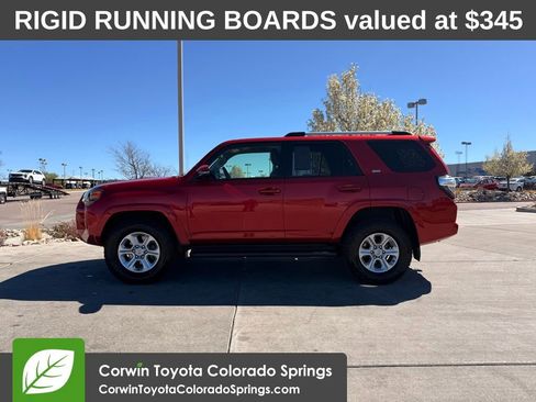 Used 2022 Toyota 4Runner SR5 Premium image 4
