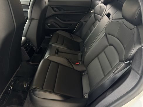 Used 2020 Porsche Taycan 4S AWD/4WD image 19