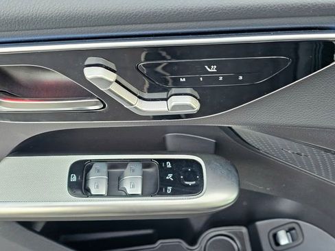 Certified 2026 Mercedes-Benz GLC 300 4MATIC image 23