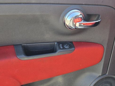 Used 2015 FIAT 500 Pop FWD image 17