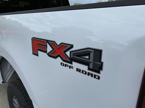 New 2026 Ford F250 Lariat w/ FX4 Off-Road Package image 19