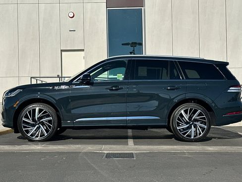 New 2026 Lincoln Aviator Black Label AWD/4WD image 6