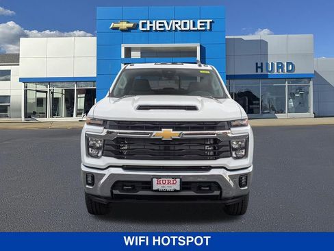 New 2026 Chevrolet Silverado 3500 LT AWD/4WD image 9