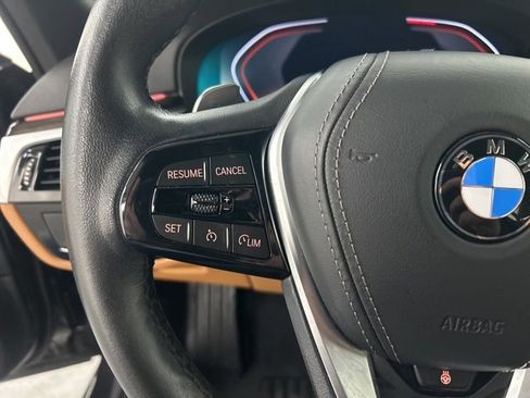 Used 2023 BMW 530i xDrive w/ Convenience Package image 12