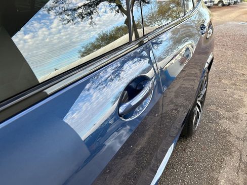 Used 2020 BMW X5 M50i image 15