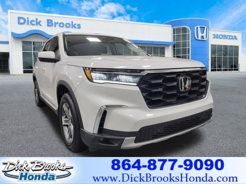 New 2025 Honda Pilot EX-L image 1