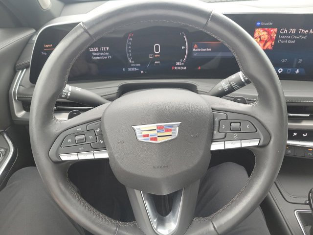 Used 2024 Cadillac XT4 Premium Luxury FWD image 22