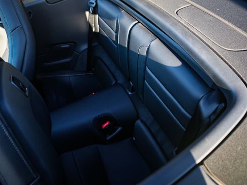 Used 2025 Porsche 911 Carrera image 31