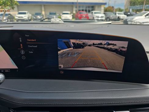 Used 2025 Cadillac XT4 Premium Luxury FWD image 23
