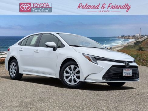 Used 2026 Toyota Corolla LE FWD image 1