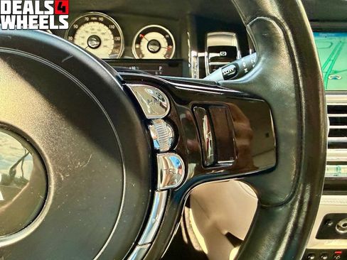 Used 2015 Rolls-Royce Wraith RWD image 31