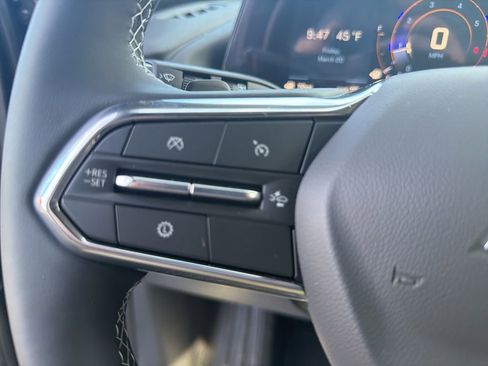 New 2026 Chevrolet Traverse LT w/ Midnight/Sport Edition image 15