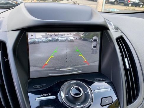 Used 2019 Ford Escape Titanium AWD/4WD image 21