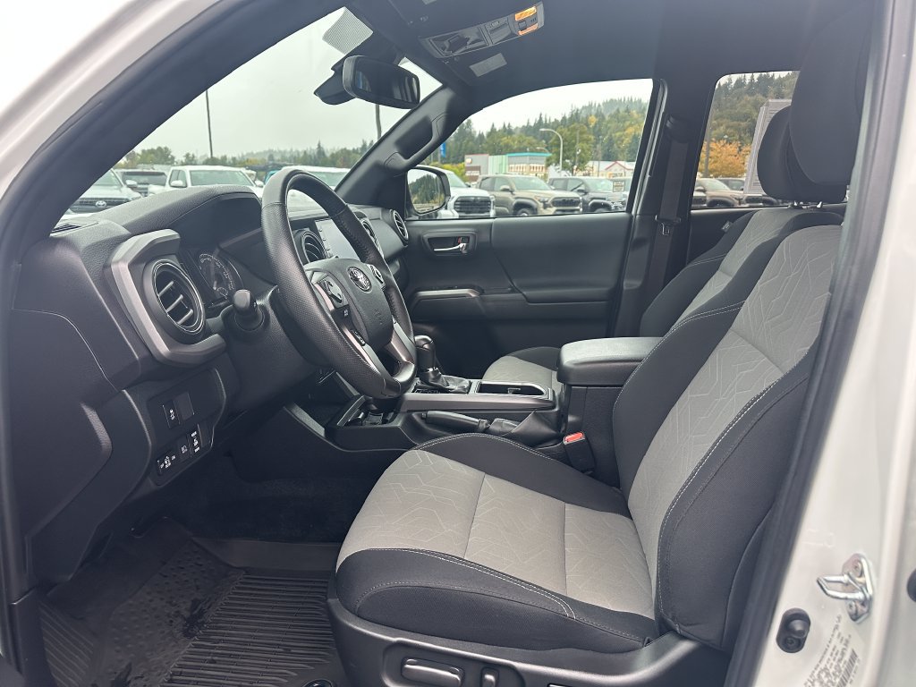Certified 2023 Toyota Tacoma TRD Off-Road w/ Technology Package AWD/4WD image 14