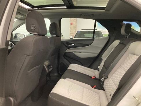 Used 2019 Chevrolet Equinox LT AWD/4WD image 9