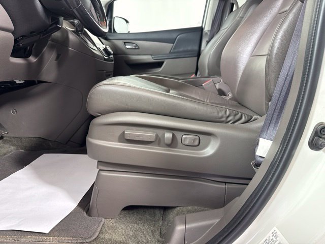 Used 2016 Honda Odyssey Touring image 13
