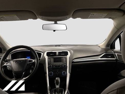 Used 2015 Ford Fusion S FWD image 29