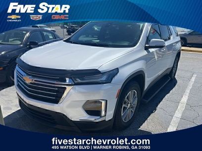 Used 2023 Chevrolet Traverse LT