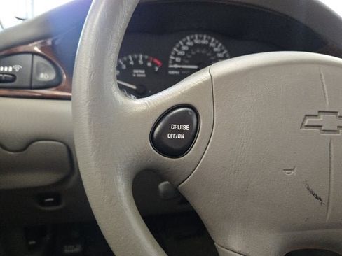 Used 2003 Chevrolet Malibu LS FWD image 20