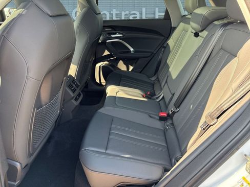 New 2025 Audi Q5 Premium Plus w/ Premium Plus image 15