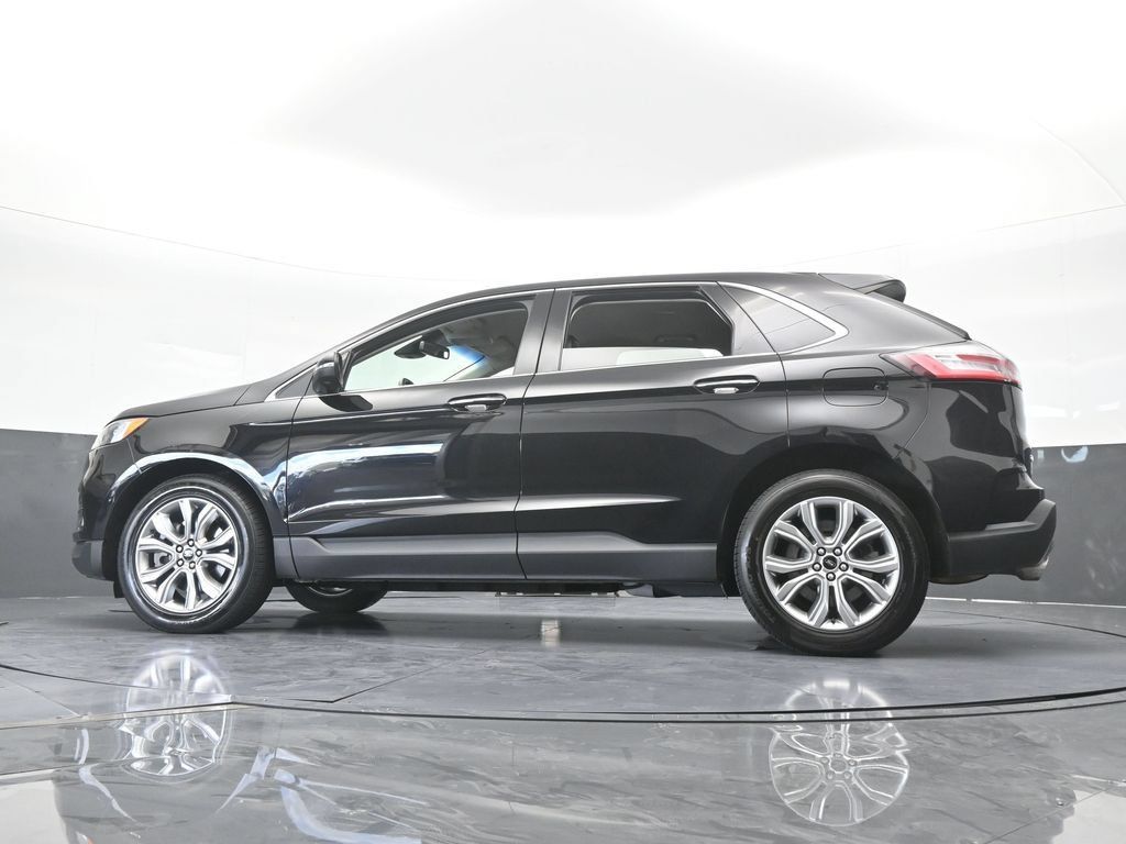 Used 2024 Ford Edge Titanium AWD/4WD image 61