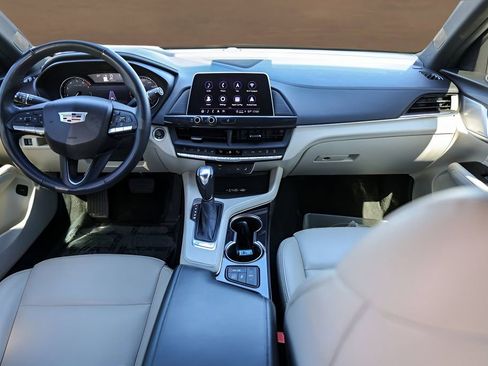 Used 2022 Cadillac CT4 Luxury w/ Sun And Sound Package image 30