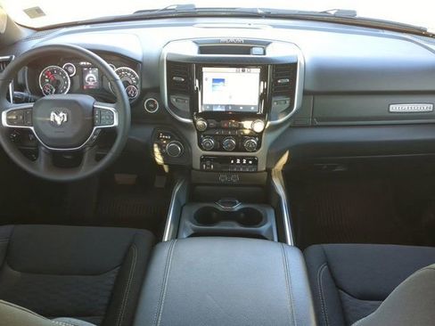 Used 2025 RAM 1500 Big Horn AWD/4WD image 14