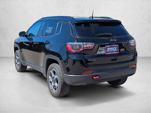 Used 2022 Jeep Compass Trailhawk w/ Trailhawk Convenience Group AWD/4WD image 8