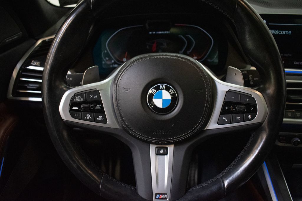 Used 2022 BMW X7 M50i AWD/4WD image 12
