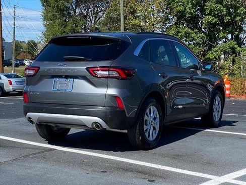 Certified 2024 Ford Escape Active w/ Tech Pack #2 image 5