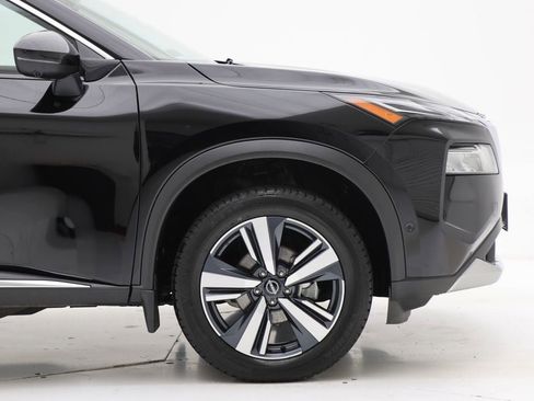 Used 2023 Nissan Rogue Platinum w/ Platinum Premium Package image 4