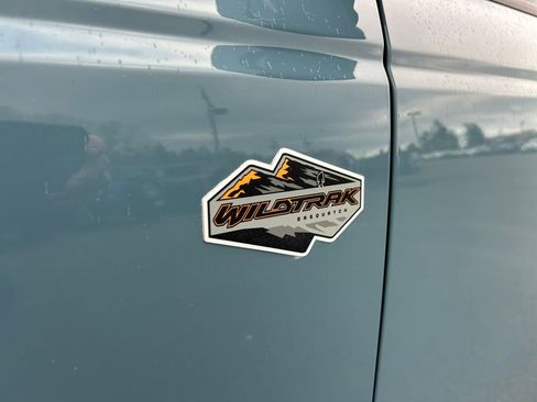 Used 2023 Ford Bronco Wildtrak image 31