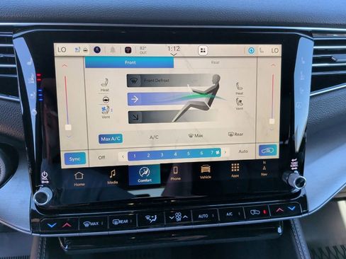 New 2026 Jeep Grand Wagoneer L Limited AWD/4WD image 29