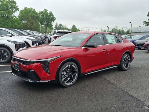 New 2025 Kia K4 GT-Line image 3