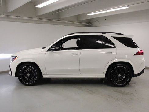 Certified 2024 Mercedes-Benz GLE 580 4MATIC image 8